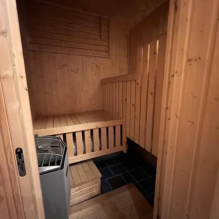 3-story Near Slopes With Sauna And Views * Beitostolen