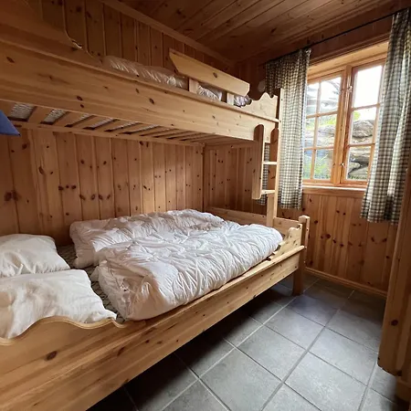 3-story Near Slopes With Sauna And Views Beitostolen