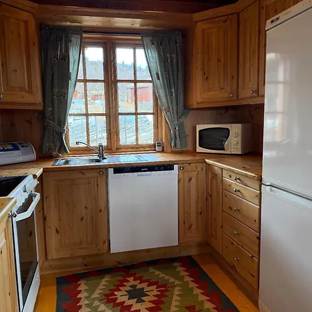 3-story Near Slopes With Sauna And Views