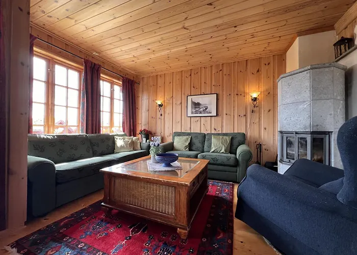 3-story Near Slopes With Sauna And Views * Beitostolen