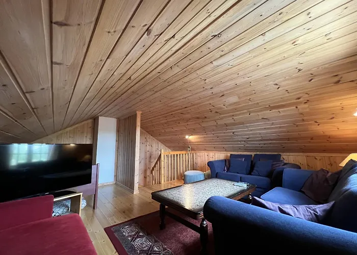 3-story Near Slopes With Sauna And Views Prázdninový dům Beitostolen
