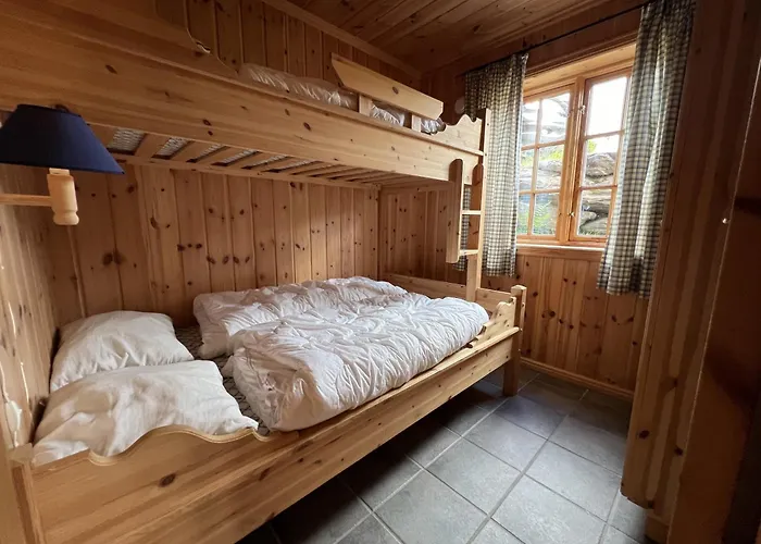 3-story Near Slopes With Sauna And Views Beitostolen