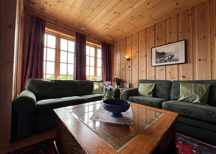 Prázdninový dům 3-story Near Slopes With Sauna And Views *