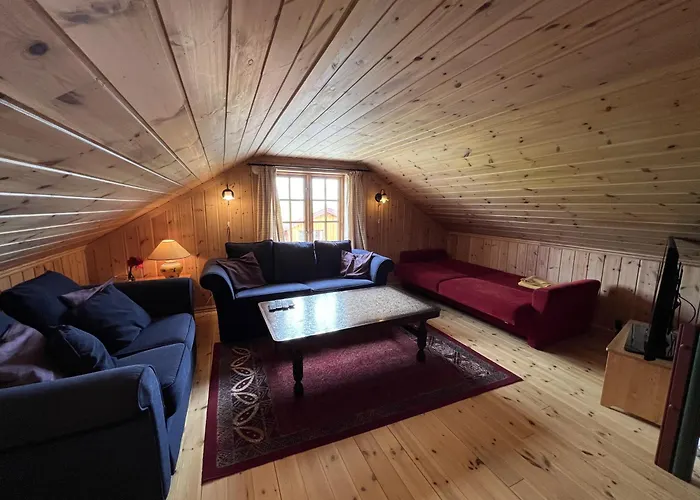 3-story Near Slopes With Sauna And Views Beitostolen