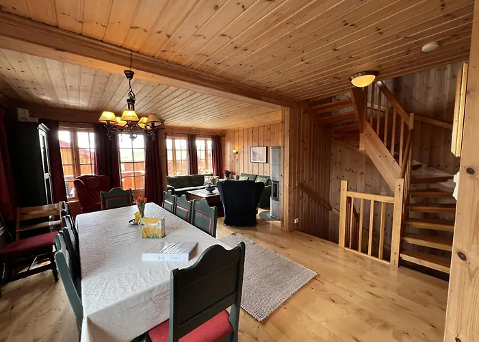 Semesterbostad 3-story Near Slopes With Sauna And Views *