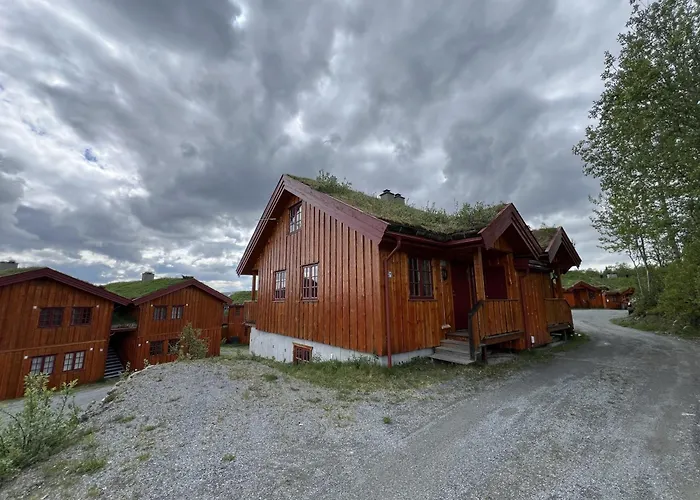3-story Near Slopes With Sauna And Views * Beitostolen